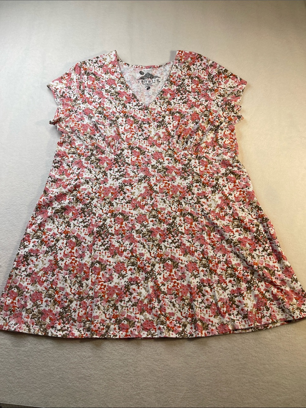 sahalie Pink and Gray Floral Print LONG TOP